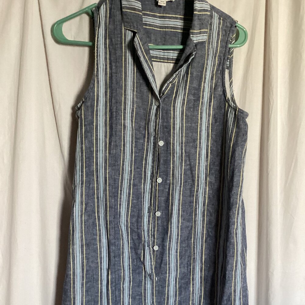 Sleeveless dress/long blouse